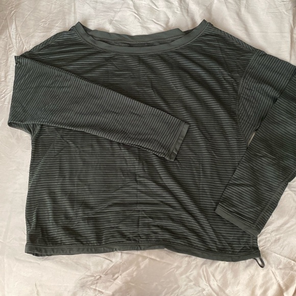 🍋 Lululemon, Lean In LS striped mesh top - Picture 5 of 7